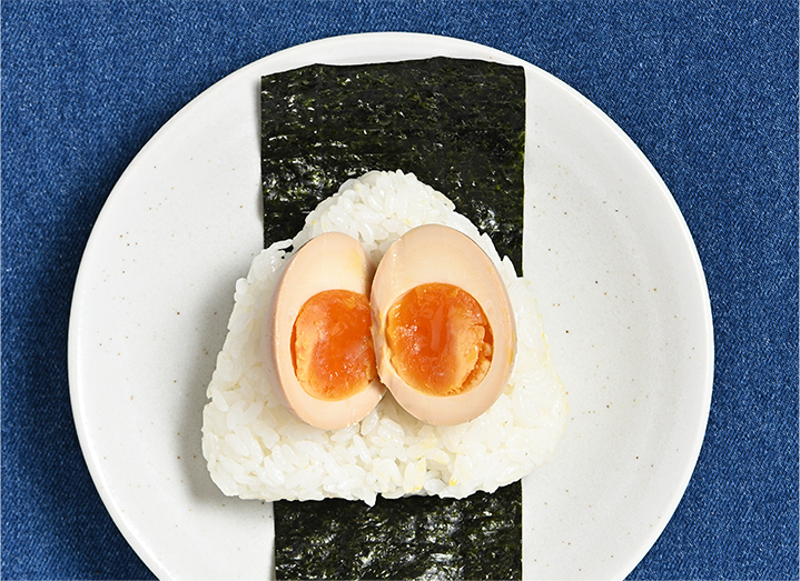 醤油味の煮玉子